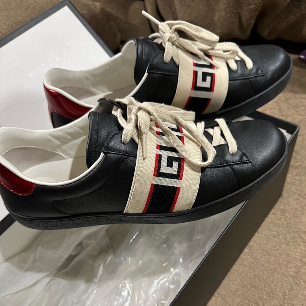 Gucci sneakers
